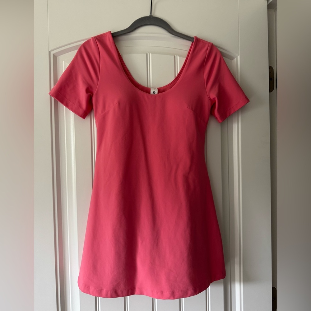 NWOT Lululemon Athletica Short Sleeve Align Dress Size 4
